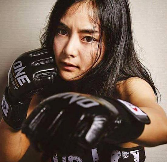 日本mma亚洲美女照片 